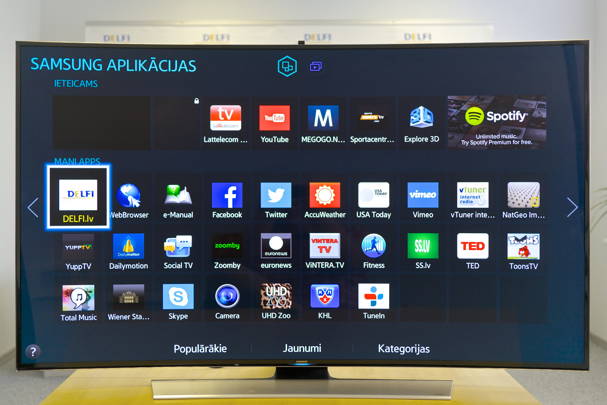 Телевизор самсунг смарт как подключить ютуб. Samsung Smart TV 65 2014. Samsung Smart TV 65sm. Телевизор самсунг смарт ТВ. Прошивка смарт ТВ.